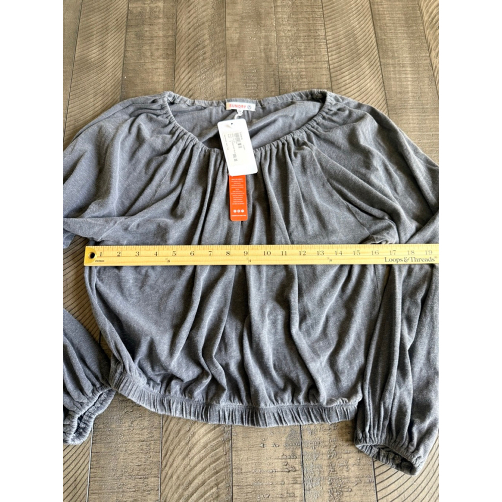Sundry Gray Gathered Neck Balloon Sleeve Top Size 0 | NWT $98 Evereve - Picture 6 of 7
